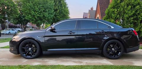 Ford Taurus 2014
