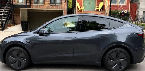 Tesla Model Y 2026