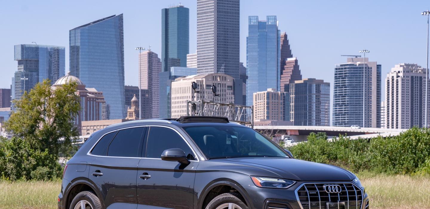 Audi Q5 2021 rental in Houston, TX by Luis M. Turo