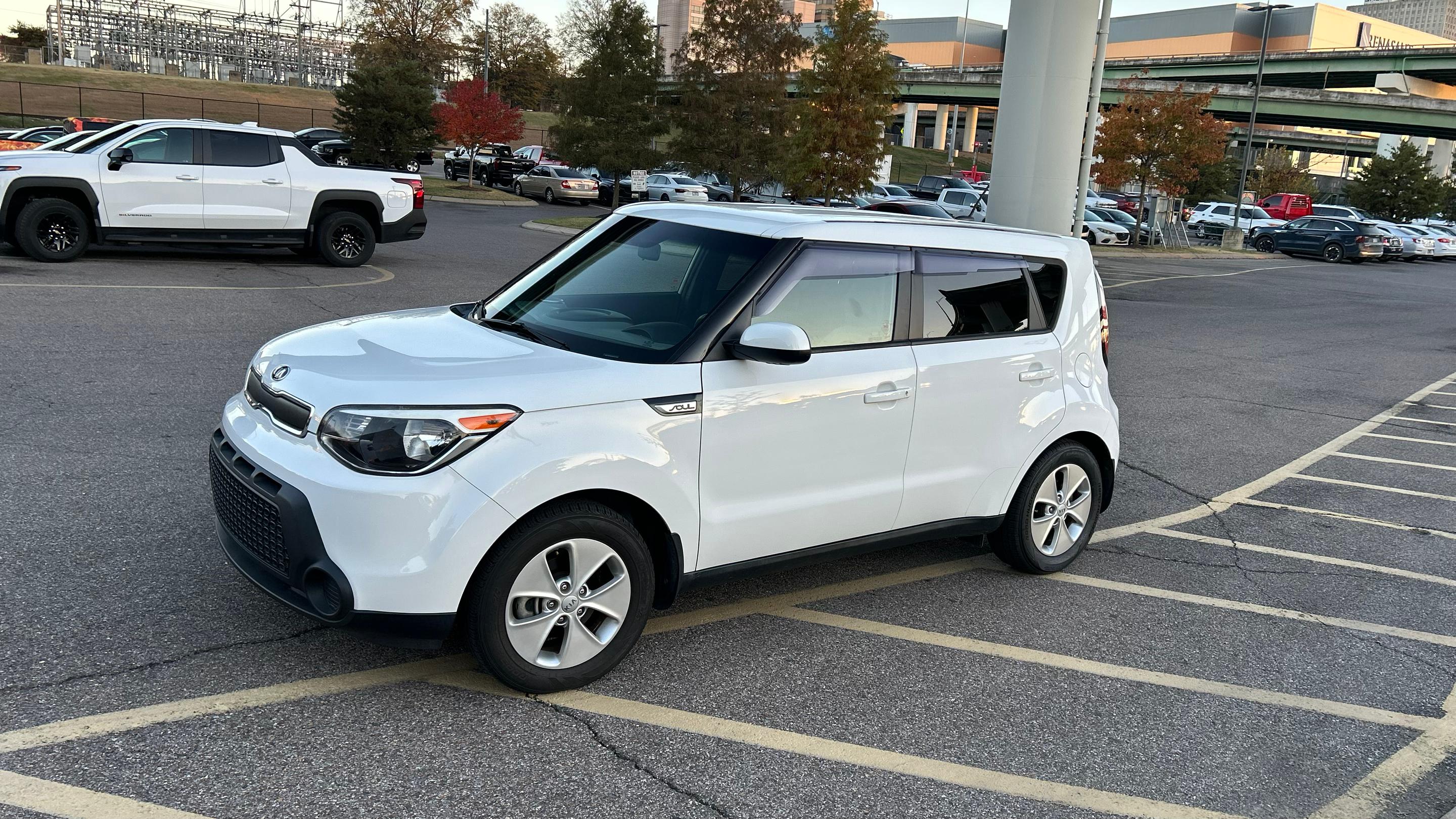 Kia Soul 2016 in Memphis, TN
