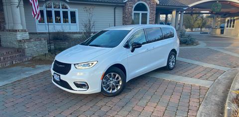 Chrysler Pacifica 2026