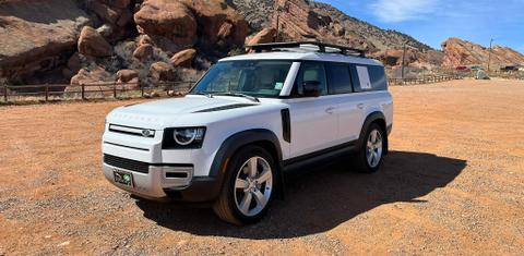 Land Rover Defender 2023