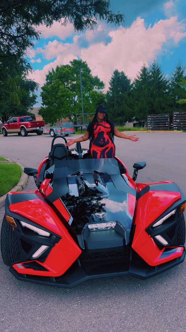 Polaris Slingshot 2024 in Grandview, MO