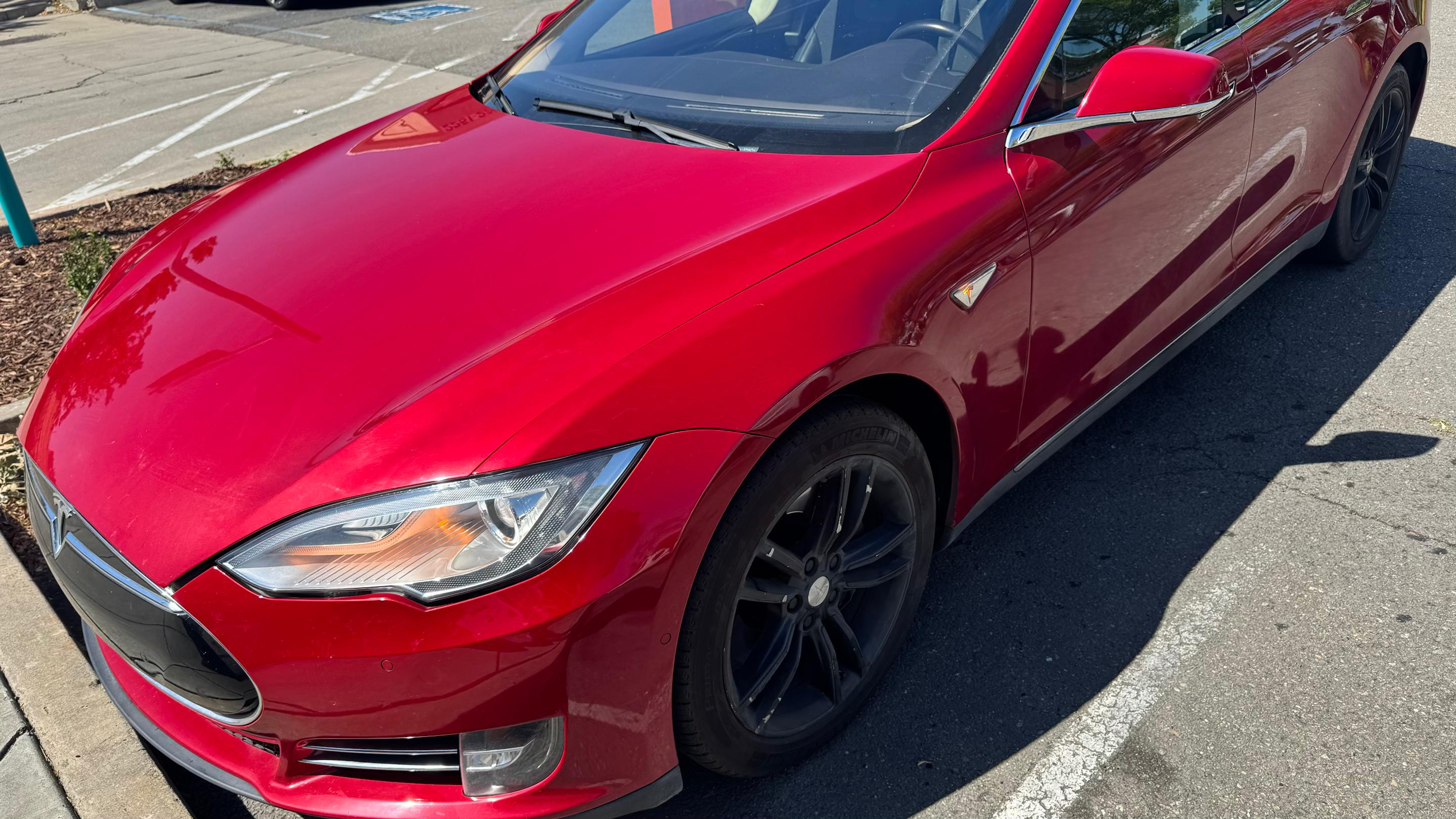 Tesla Model S 2014 in Oakland, CA