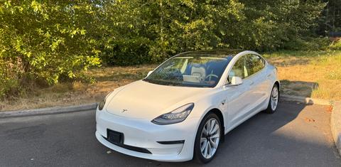 Tesla Model 3 2020