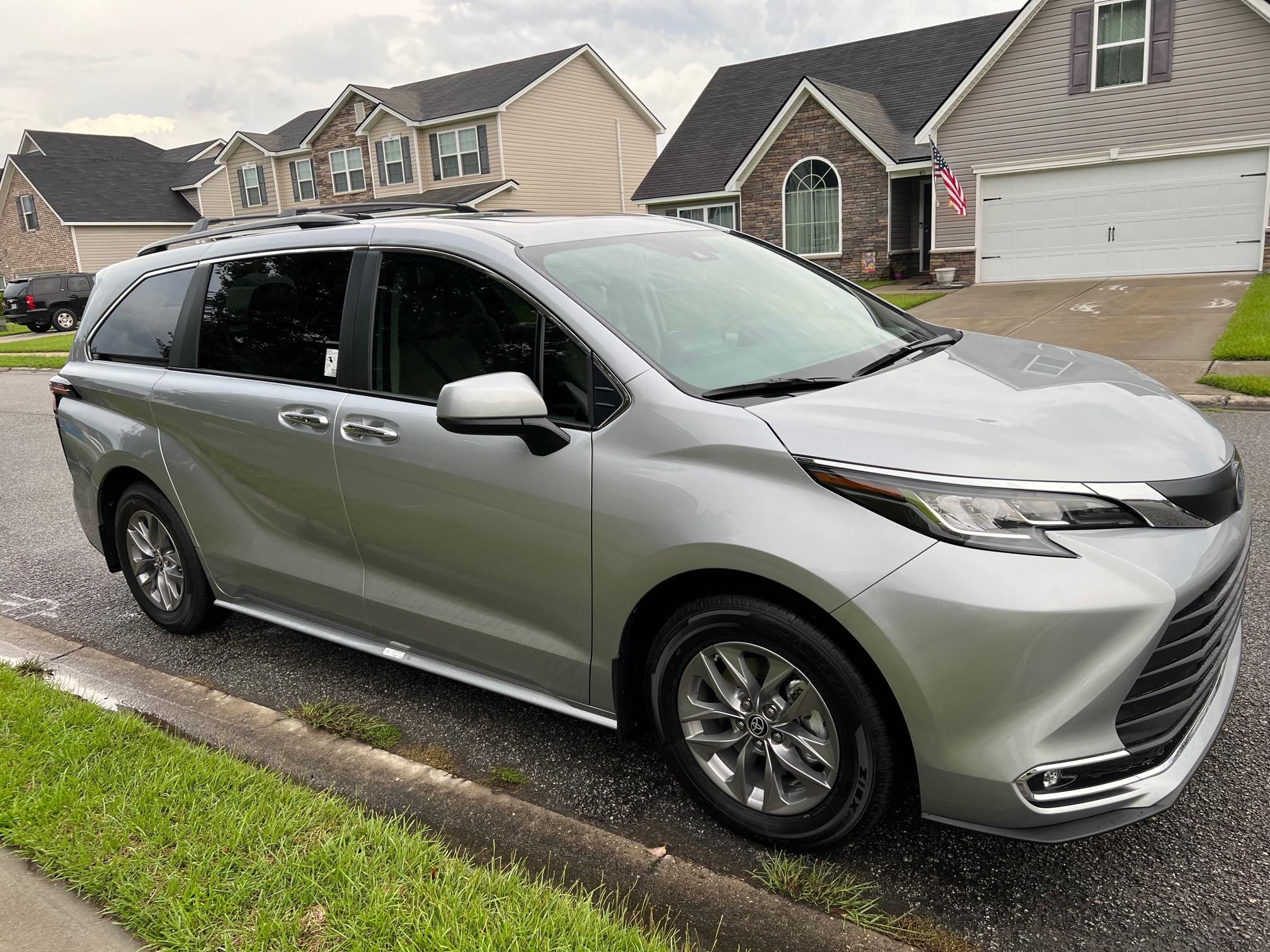 Toyota Sienna 2022 in Savannah, GA