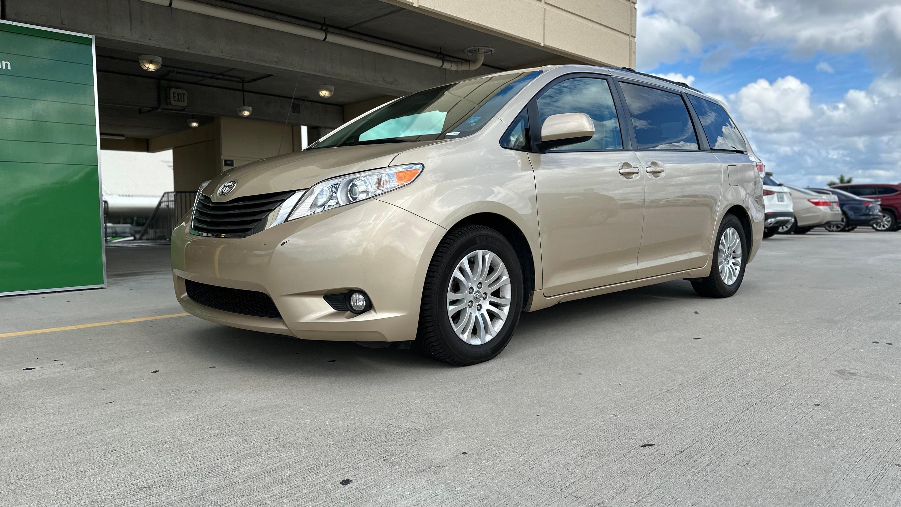 Toyota Sienna 2013 in Fort Myers, FL