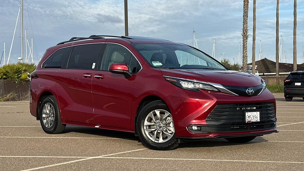 Toyota Sienna 2026 in San Diego, CA