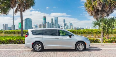 Chrysler Pacifica 2026