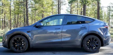 Tesla Model Y 2023