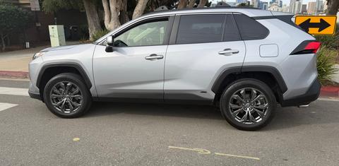 Toyota RAV4 Hybrid 2023