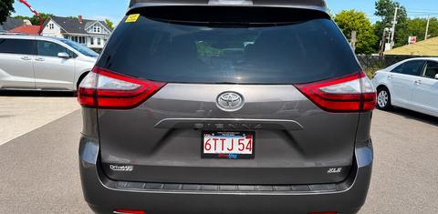Toyota Sienna 2020