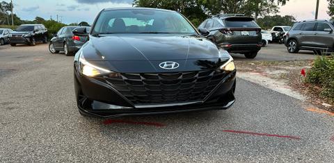 Hyundai Elantra 2023