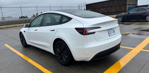 Tesla Model 3 2025