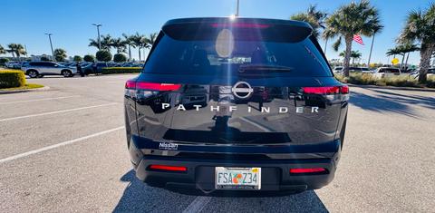 Nissan Pathfinder 2025