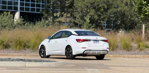 Nissan Sentra 2025