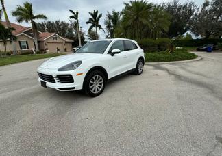 Porsche Cayenne car