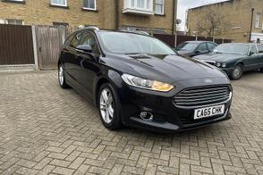 Ford Mondeo car