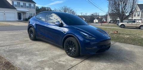 Tesla Model Y 2023