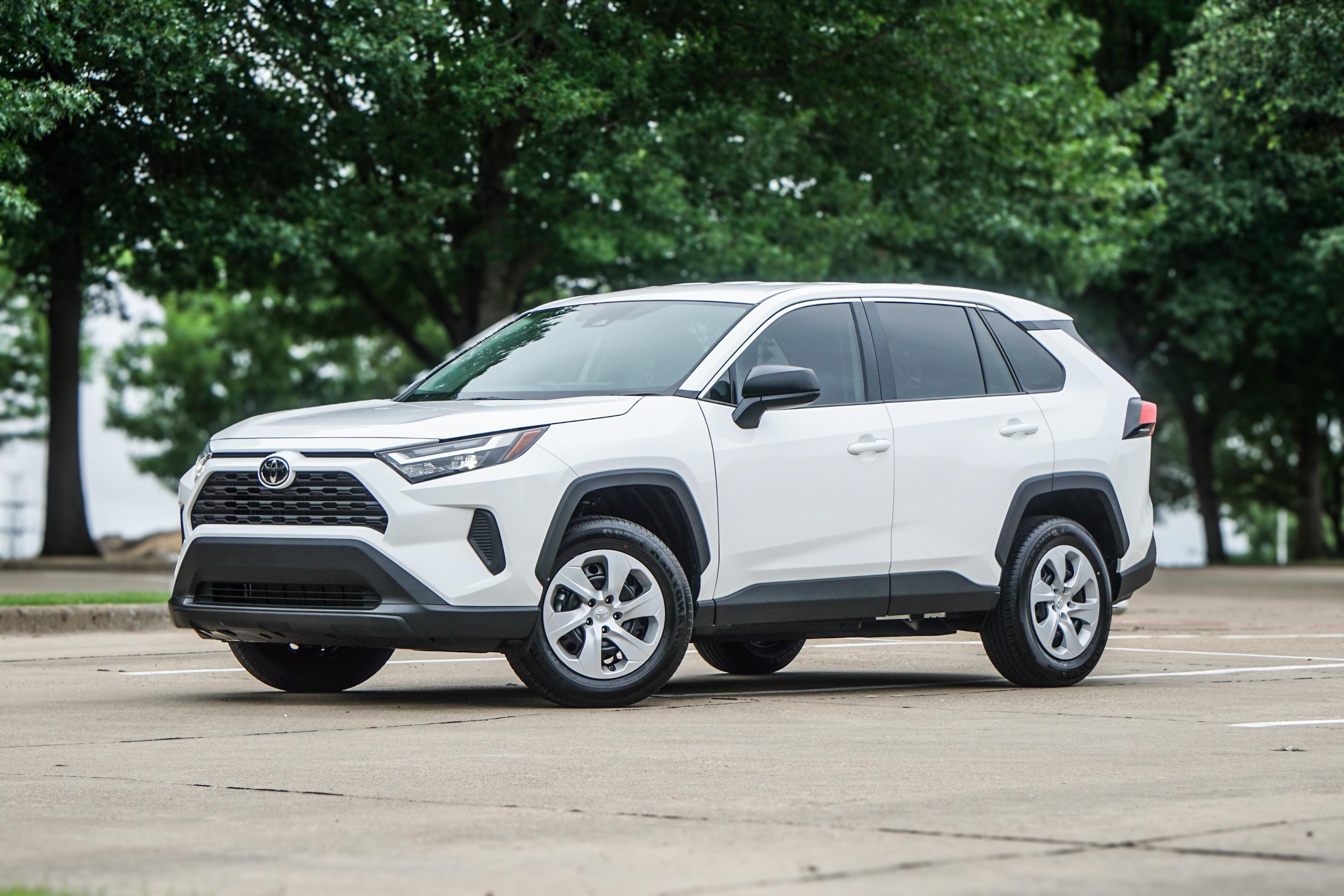 Toyota RAV4 2025 in Plano, TX