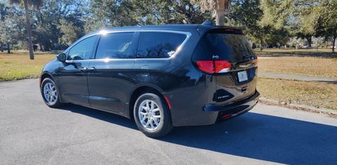 Chrysler Pacifica 2017