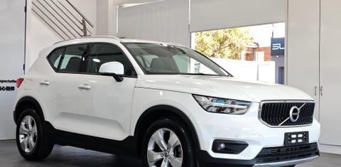 Volvo XC40 2022