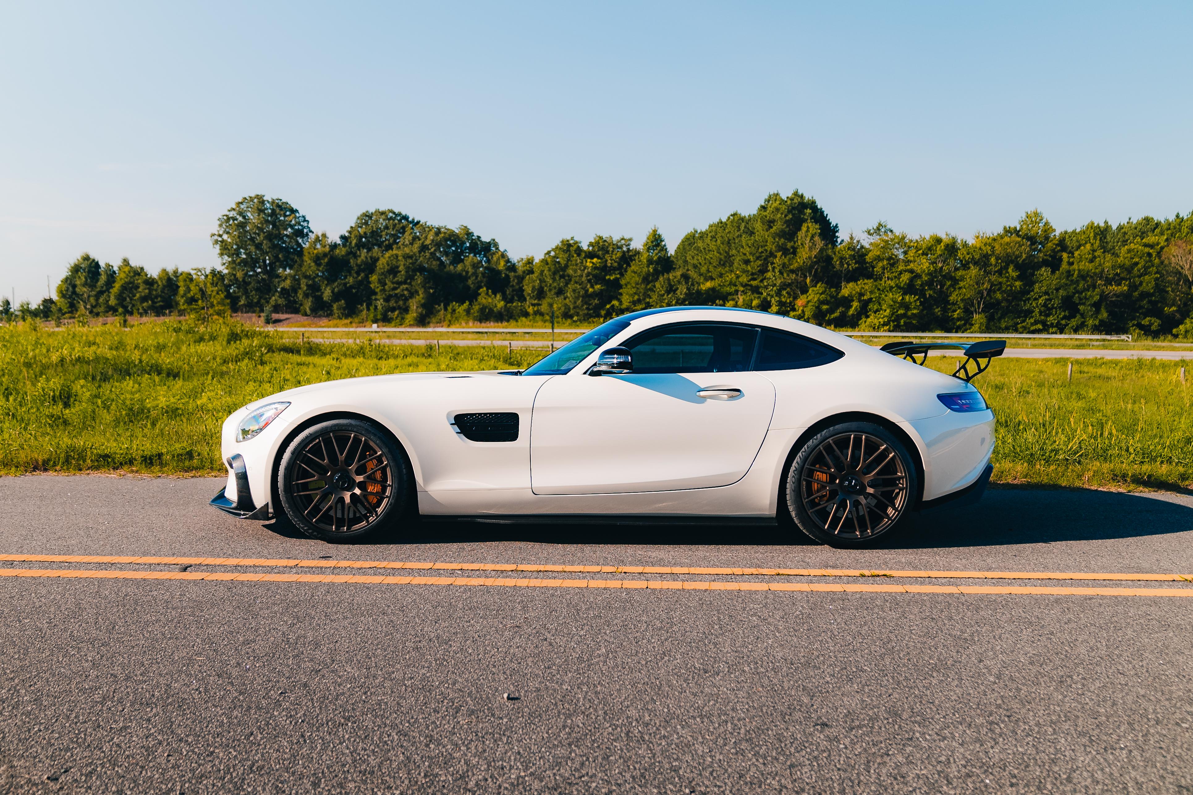 Mercedes-Benz AMG GT 電動乗用車 ホワイト Mercedes-Benz AMG GT 電動乗用車 ホワイト Mercedes-Benz AMG GT 電動
