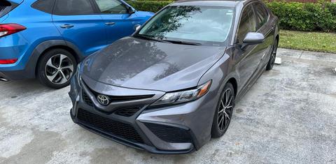 Toyota Camry 2021