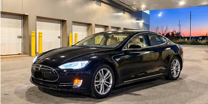 Tesla Model S 2015 à Oakville, ON