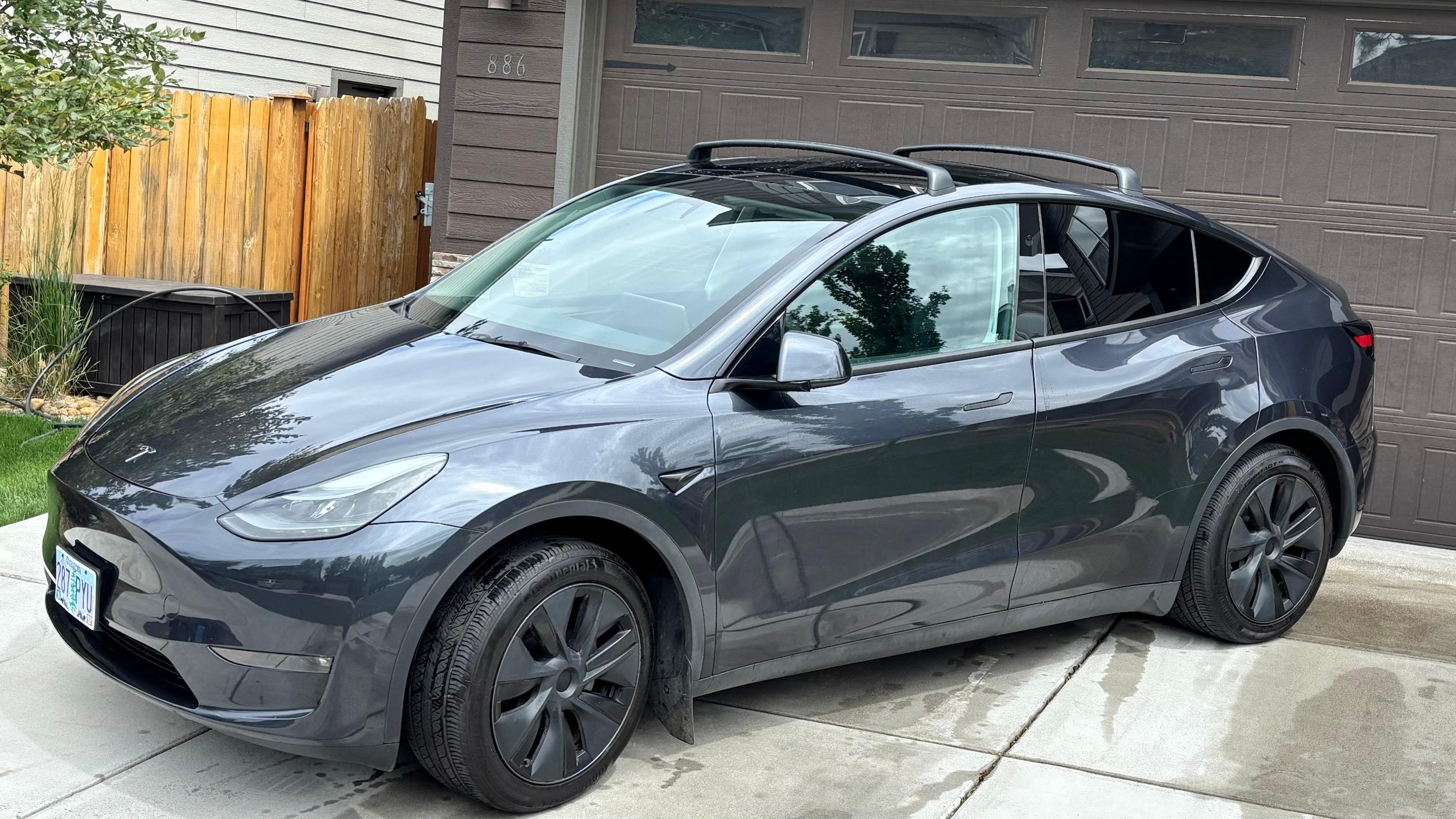Tesla Model Y 2024 in Sisters, OR