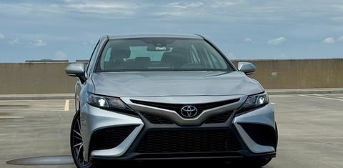 Toyota Camry 2023