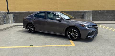 Toyota Camry 2024