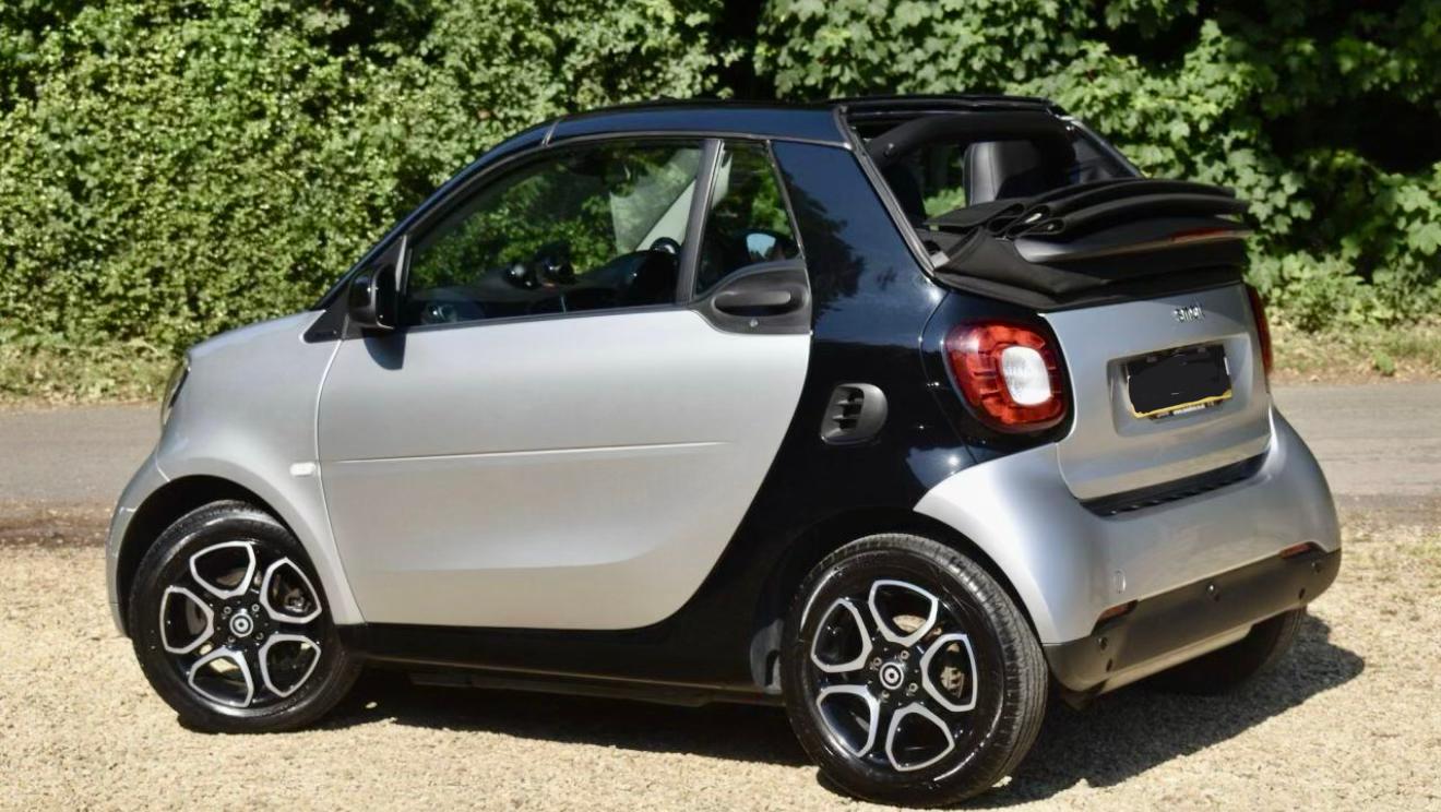smart Fortwo 2016 in London