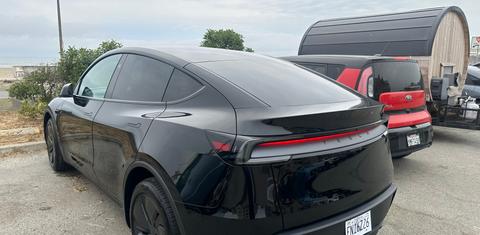 Tesla Model Y 2026