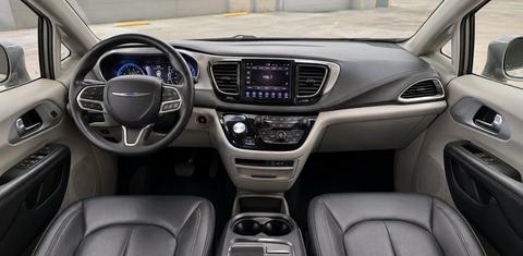 Chrysler Pacifica 2018