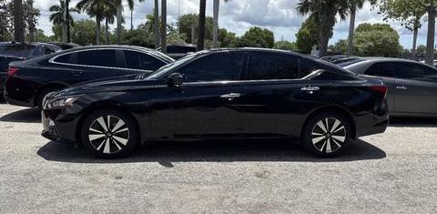 Nissan Altima 2019