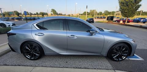 Lexus IS 2023