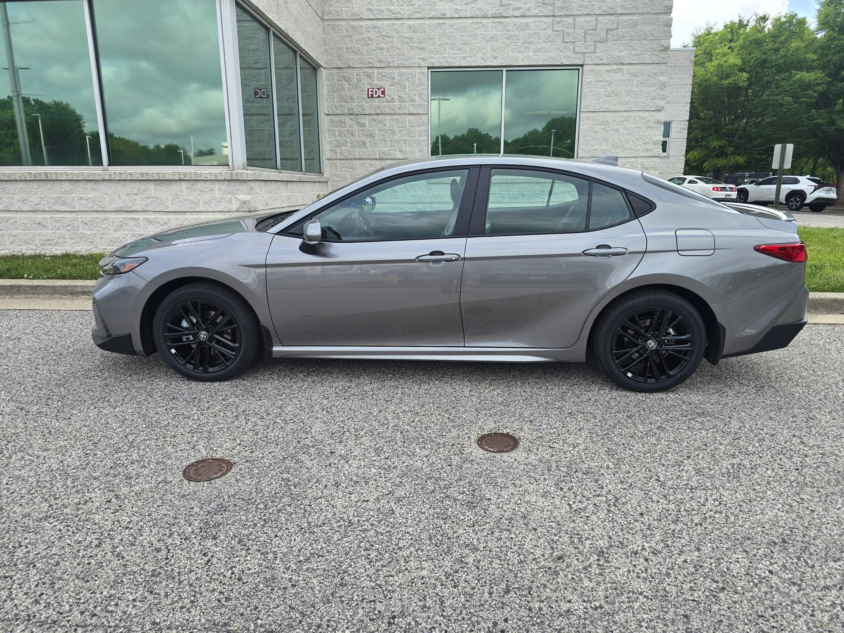 Toyota Camry Hybrid 2025 in Severn, MD