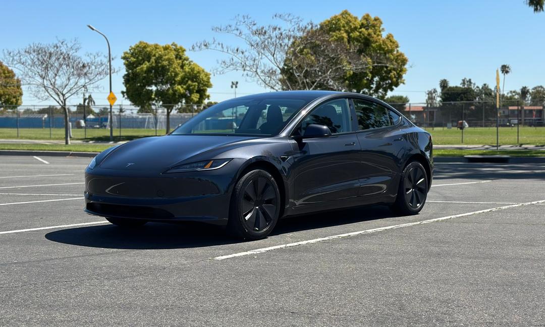 2024 Tesla Model 3 in Buena Park