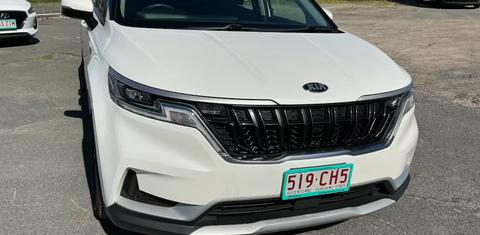 Kia CARNIVAL 2021