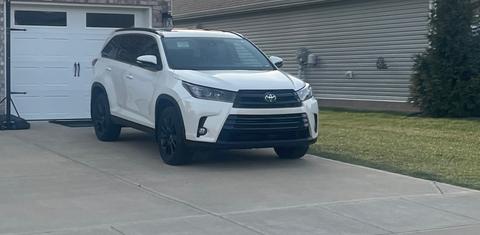 Toyota Highlander 2019