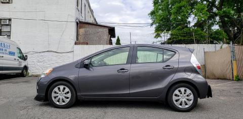 Toyota Prius c 2013
