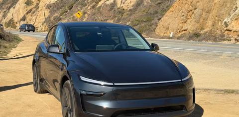 Tesla Model Y 2026