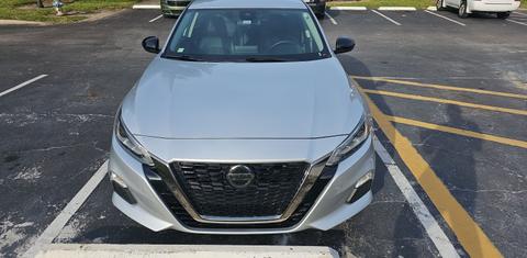 Nissan Altima 2020