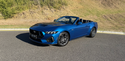 Ford MUSTANG 2024
