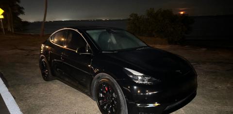 Tesla Model Y 2022
