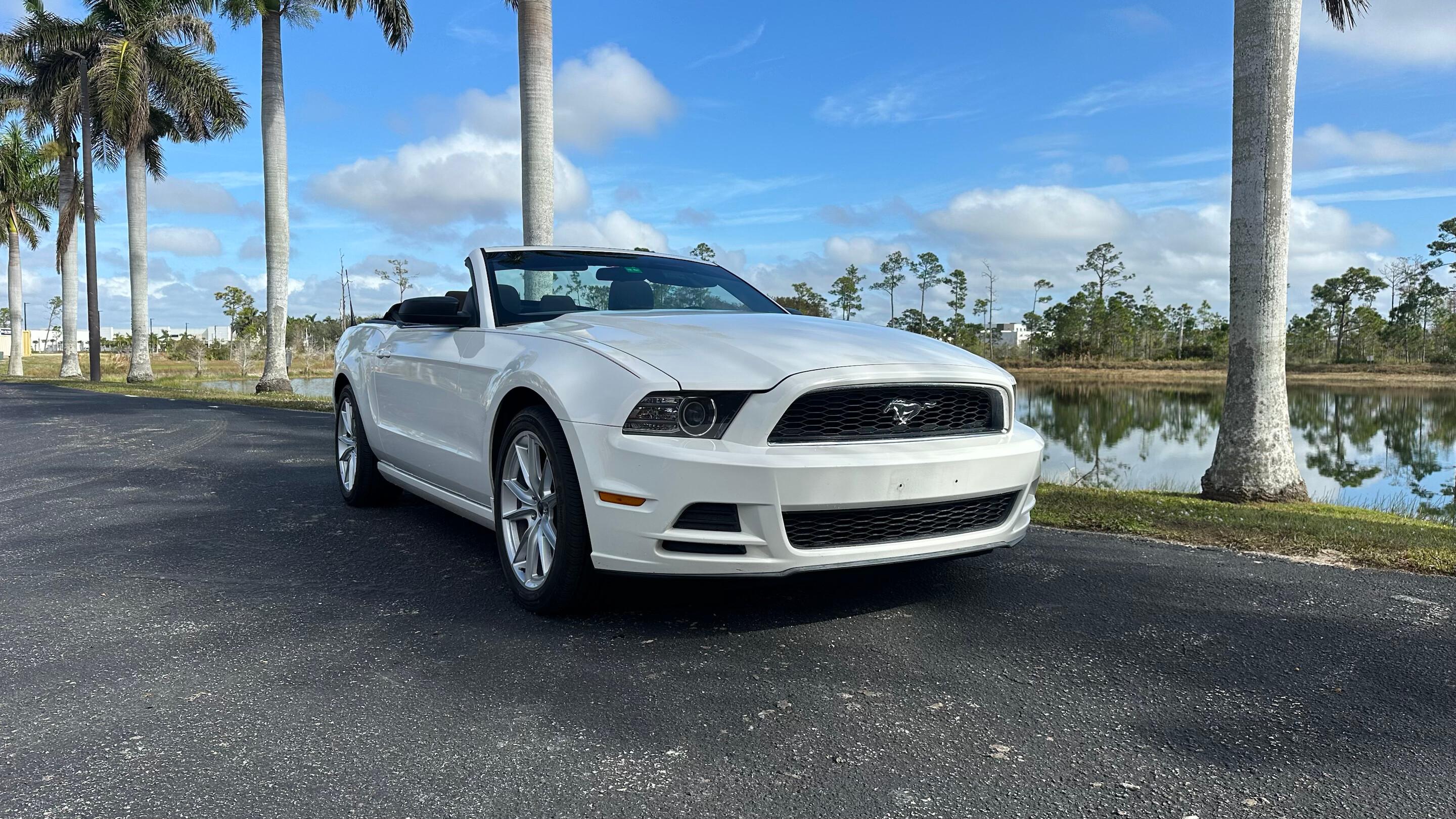 Ford Mustang 2013 in Fort Myers, FL
