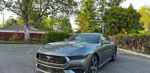 Ford Mustang 2025
