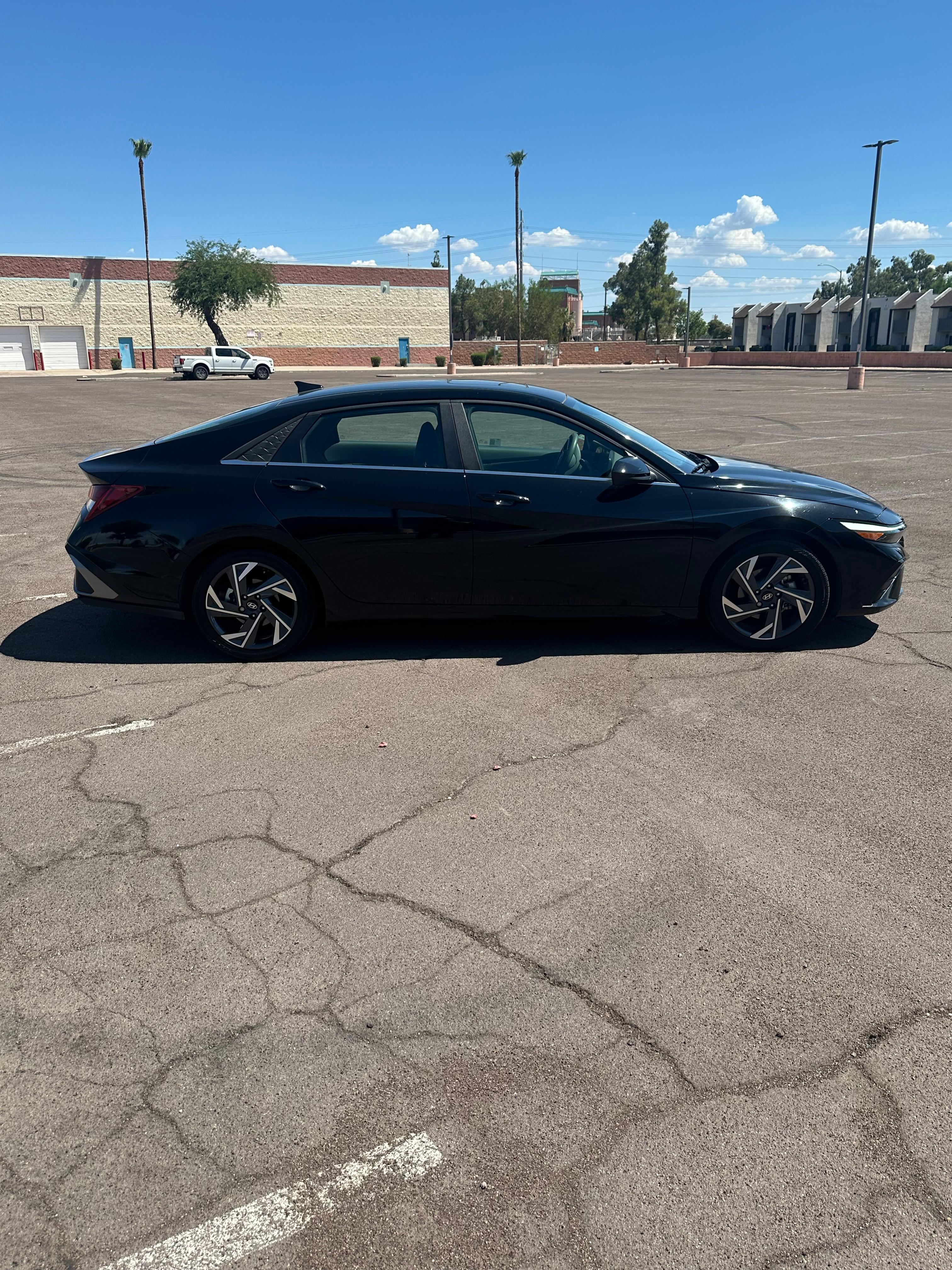 Hyundai Elantra 2024 in Phoenix, AZ