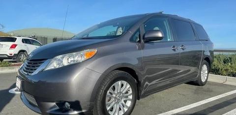Toyota Sienna 2014